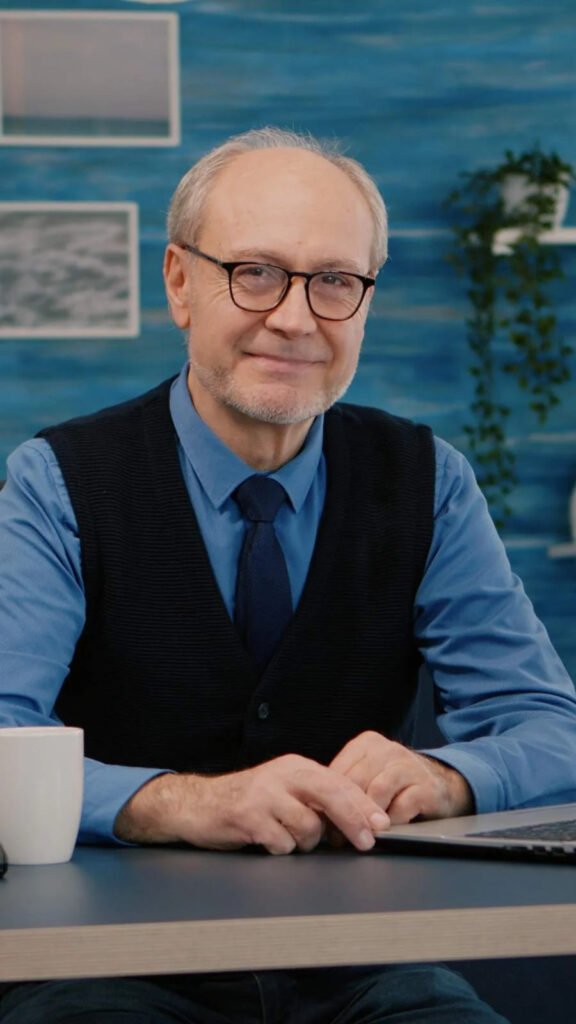 Dr.-James-Thompson